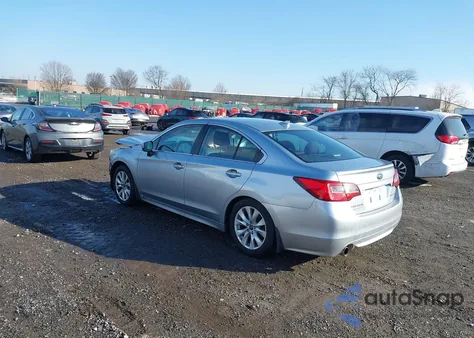 2017 Subaru Legacy 2.5I Premium z USA, uszkodzony, nr VIN 4S3BNAD6XH3020250